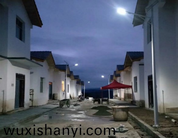 太(tai)陽能(neng)led路(lu)燈