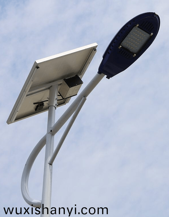 6米太陽能(neng)路燈(deng)的(de)價(jia)格