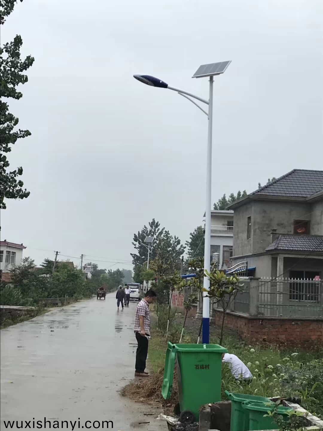 太(tai)陽能路燈(deng)價(jià)(jia)格(ge)錶