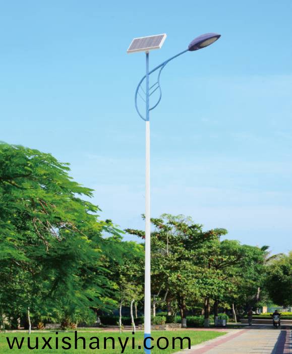 太(tai)陽能LED路燈(deng)價格(ge)多(duo)少錢(qian)