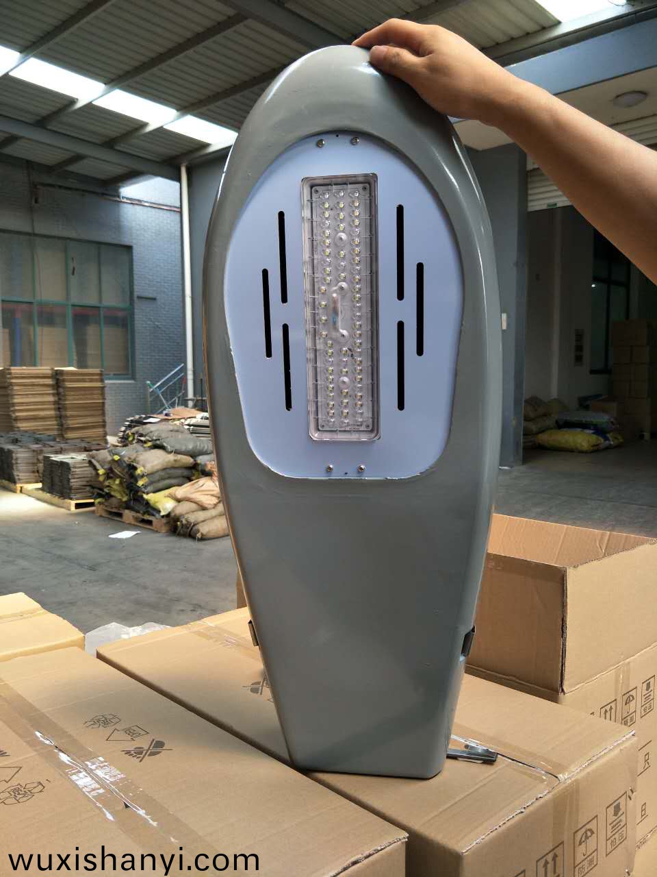 LED路(lu)燈(deng)價(jia)格多少(shao)