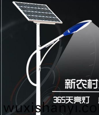 品(pin)牌太(tai)陽能(neng)路(lu)燈廠傢(jia)