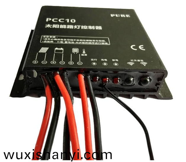 太陽(yang)能(neng)燈(deng)控製器