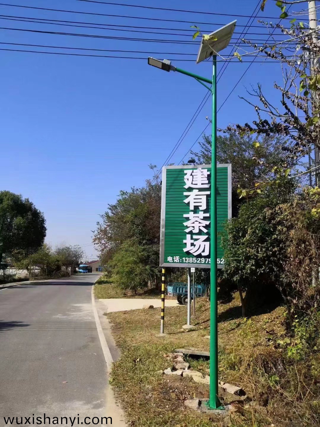 品(pin)牌太陽能路燈生(sheng)産(chan)廠(chang)傢(jia)